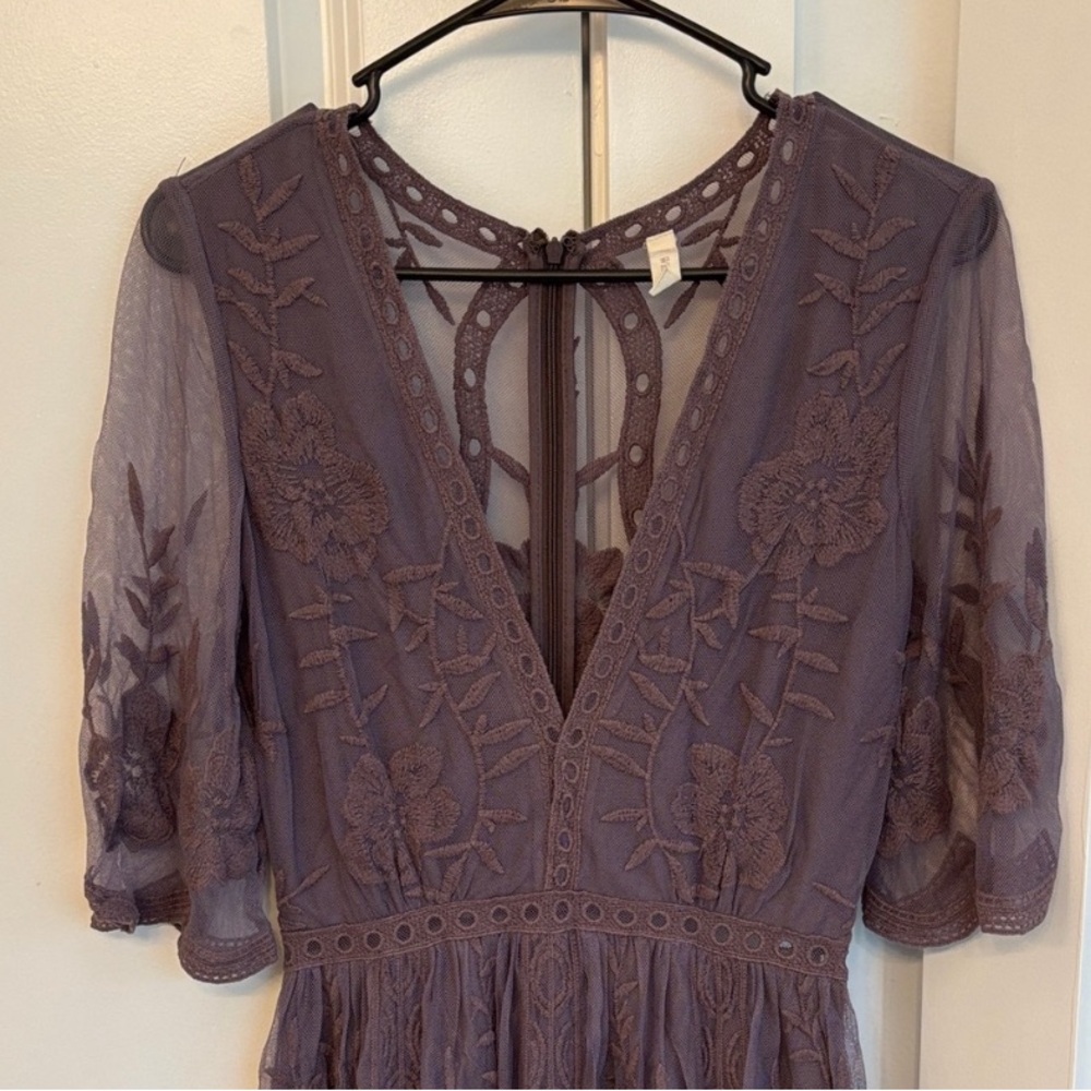Wishlist Sheer Lace Maxi Dress in Purple - Picture 3 of 8